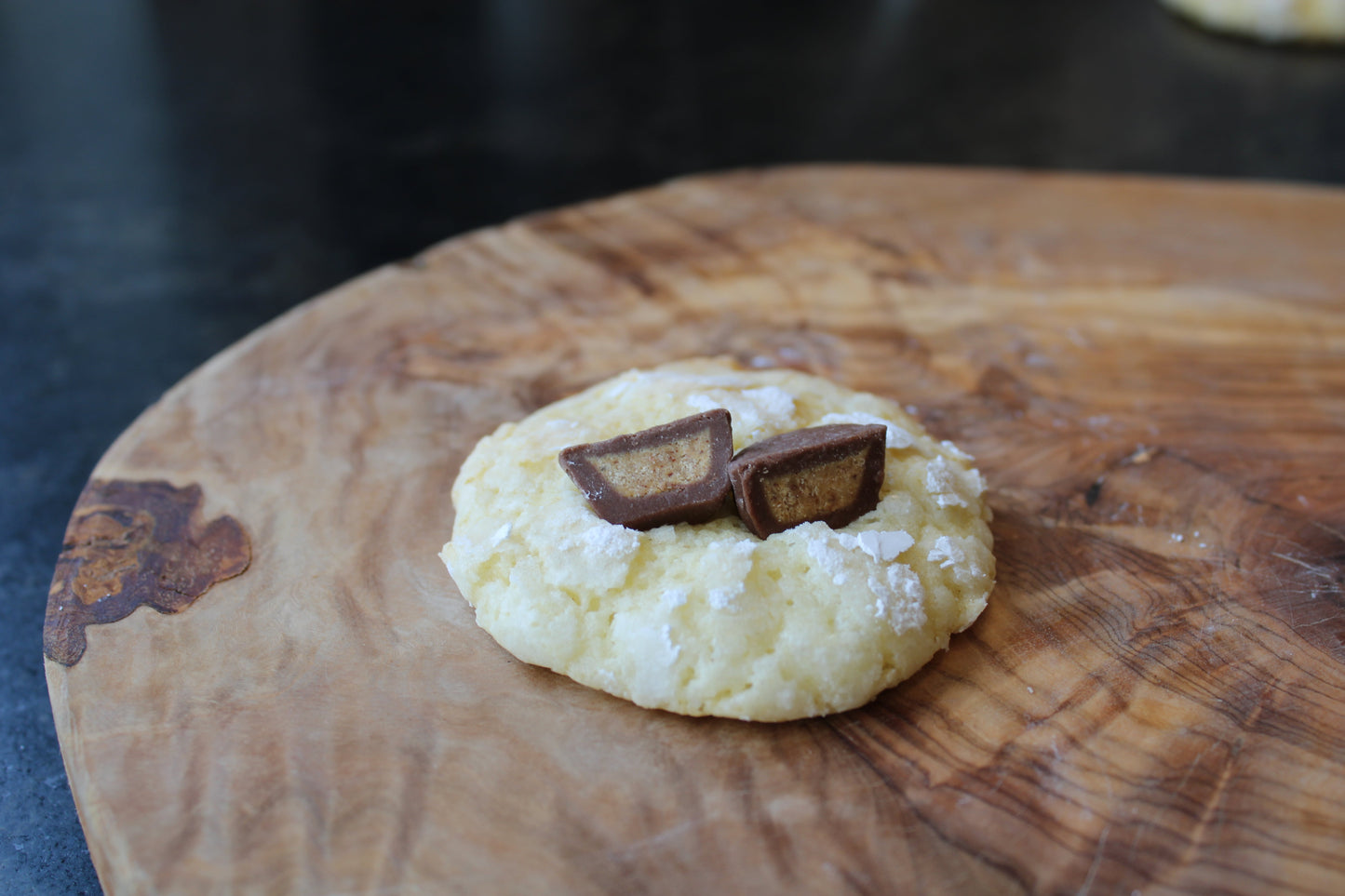 Coconut Cream Crinkle Cookie (12 pack)